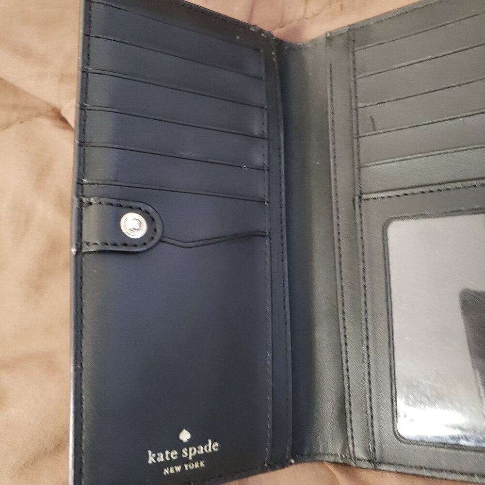 Kate Spade Wallet - Picture 12 of 15